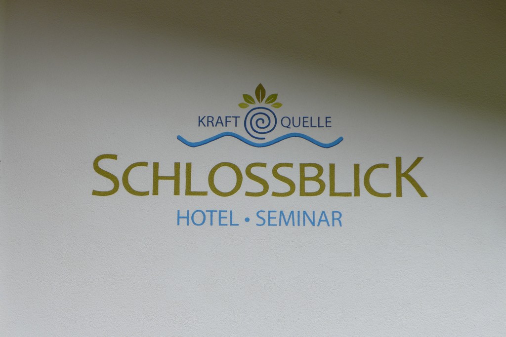 Name:  schloss Blick Hotel Kufstein   P1000990.jpg
Views: 10236
Size:  144.2 KB