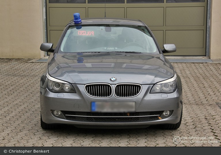 Name:  polizei   67287-large.jpg
Views: 5485
Size:  97.7 KB