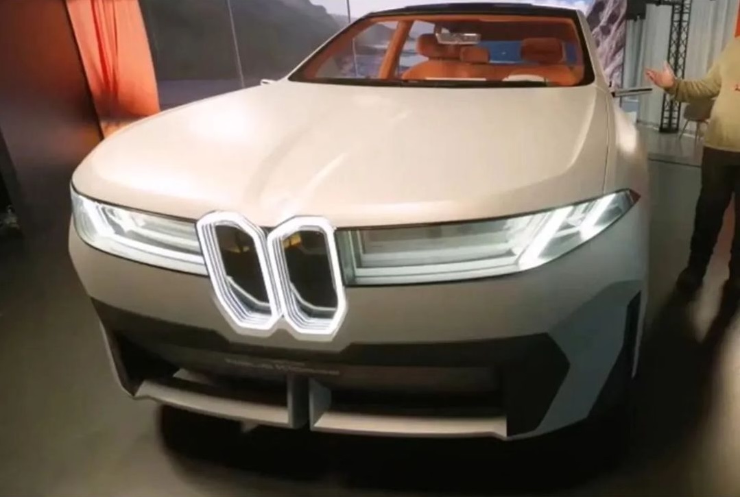 Name:  BMW Vision Neue Klasse X Leaked.jpg
Views: 34490
Size:  127.7 KB