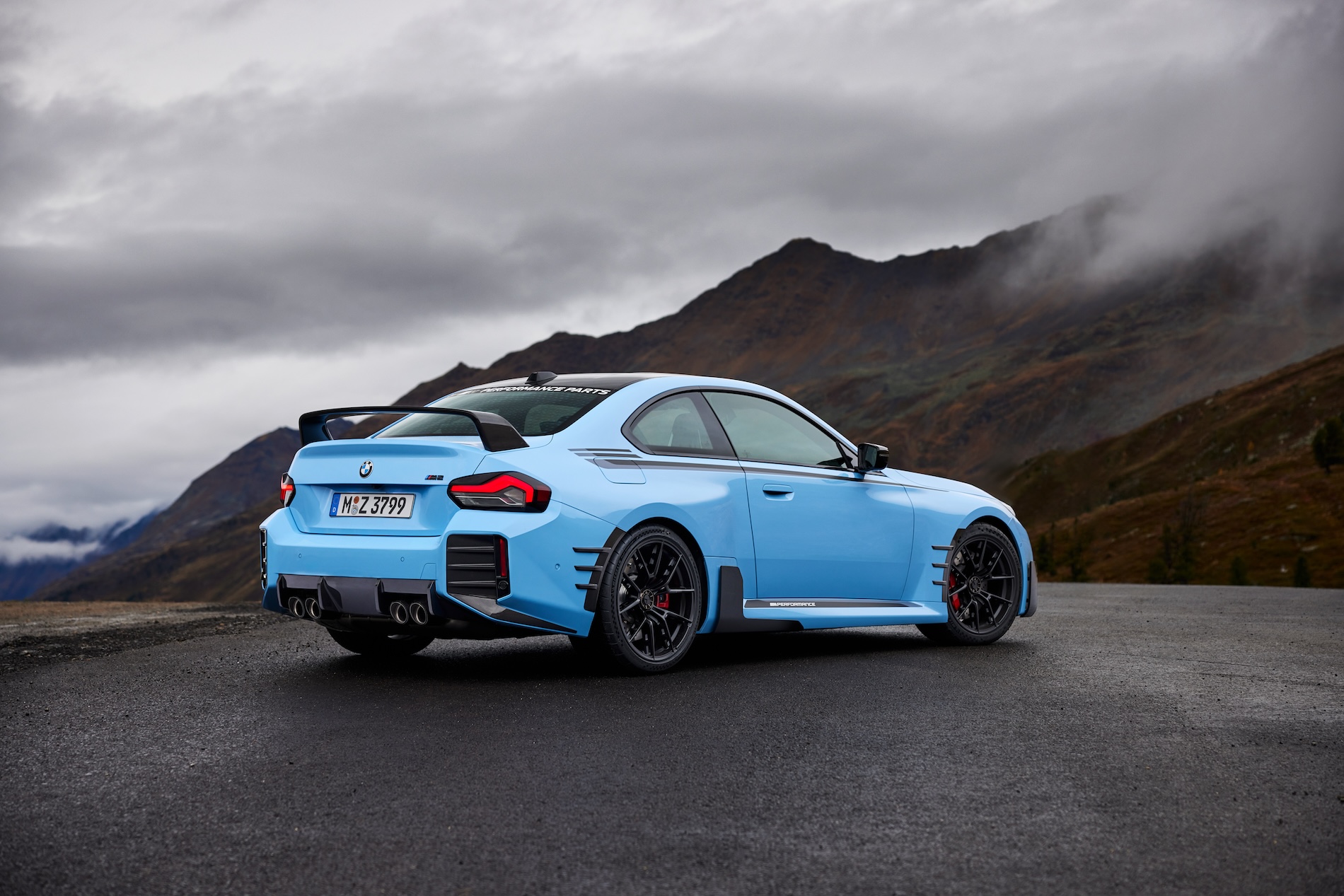 Name:  P90532247_highRes_the-all-new-bmw-m2-w.jpg
Views: 6342
Size:  572.1 KB