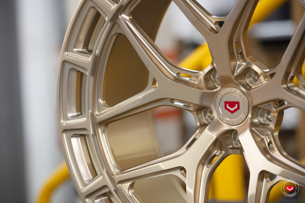 Name:  Vossen-LC3-01-C09-Patina-Gold-LC3-Series--Vossen-Wheels-2023-123-1047x698.jpg
Views: 411
Size:  113.2 KB