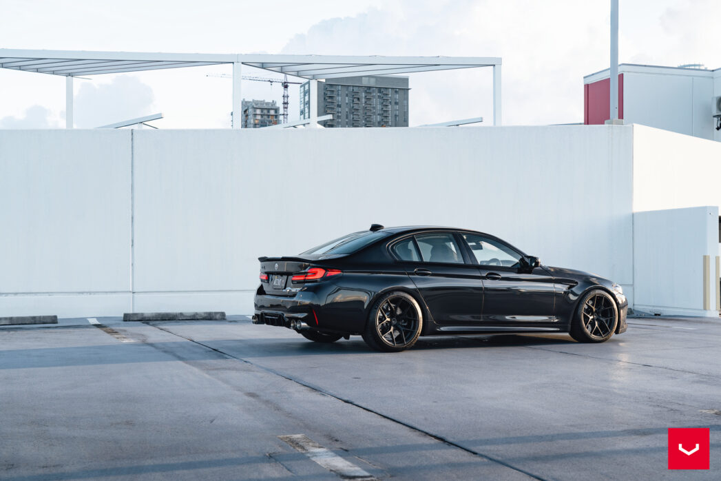 Name:  BMW-F90-M5-Hybrid-Forged-Series-HF-5--Vossen-Wheels-2023-2113-1047x698.jpg
Views: 28
Size:  114.9 KB