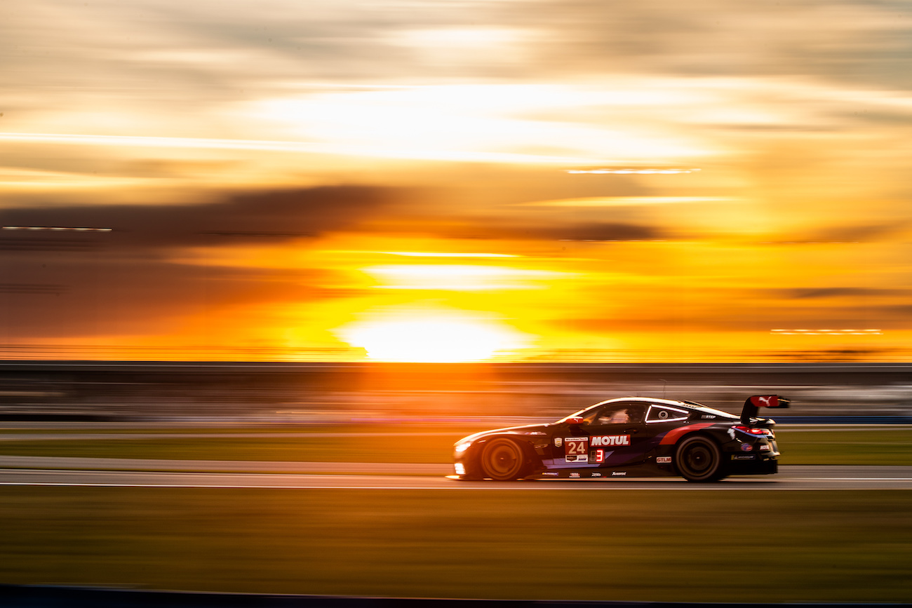 Name:  P90412696_highRes_daytona-usa-28th-to-.jpg
Views: 2561
Size:  291.8 KB