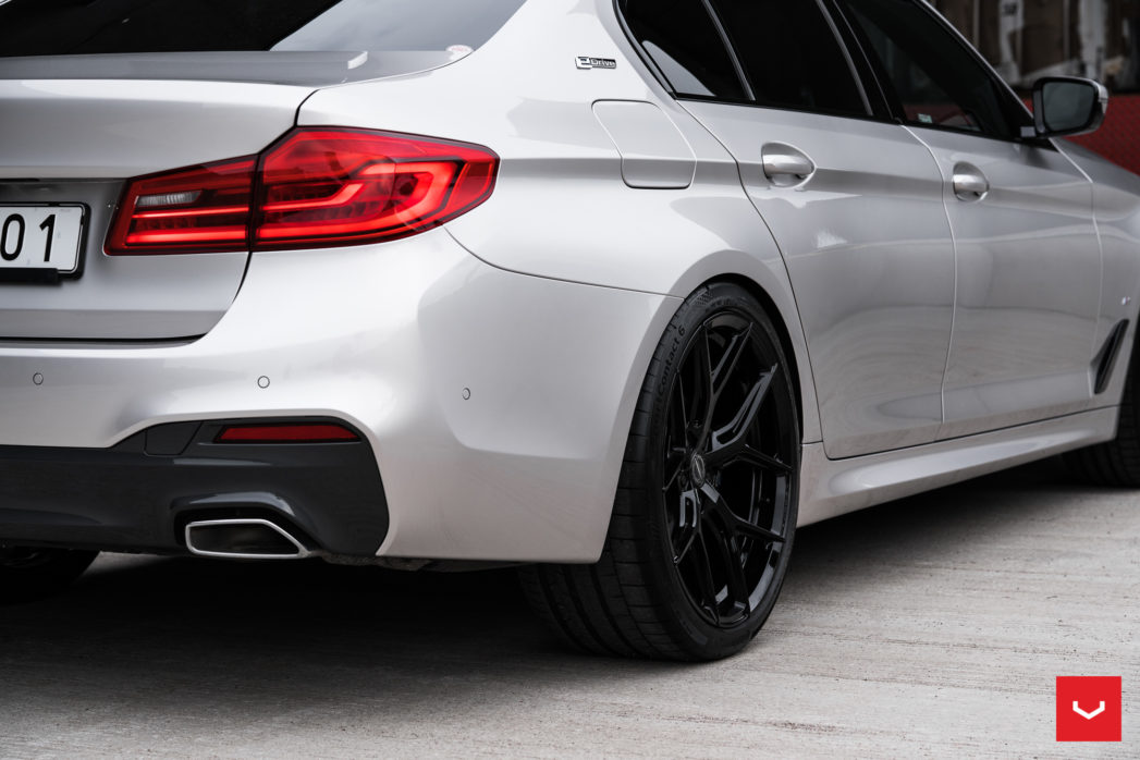 Name:  BMW-530e-Hybrid-Forged-Series-HF-5--Vossen-Wheels-2020-436-1047x698.jpg
Views: 27
Size:  91.4 KB