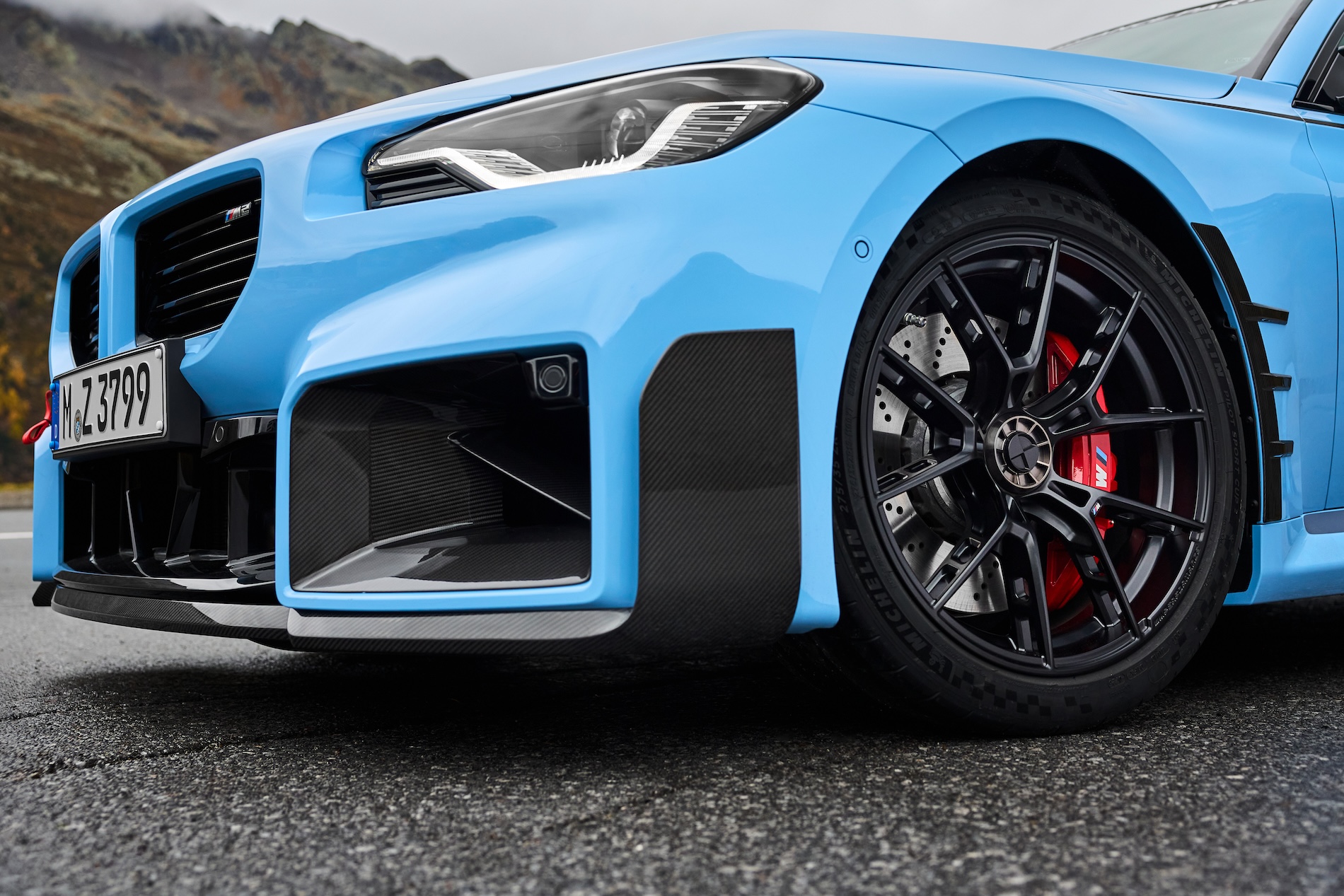 Name:  P90532248_highRes_the-all-new-bmw-m2-w.jpg
Views: 6368
Size:  720.4 KB